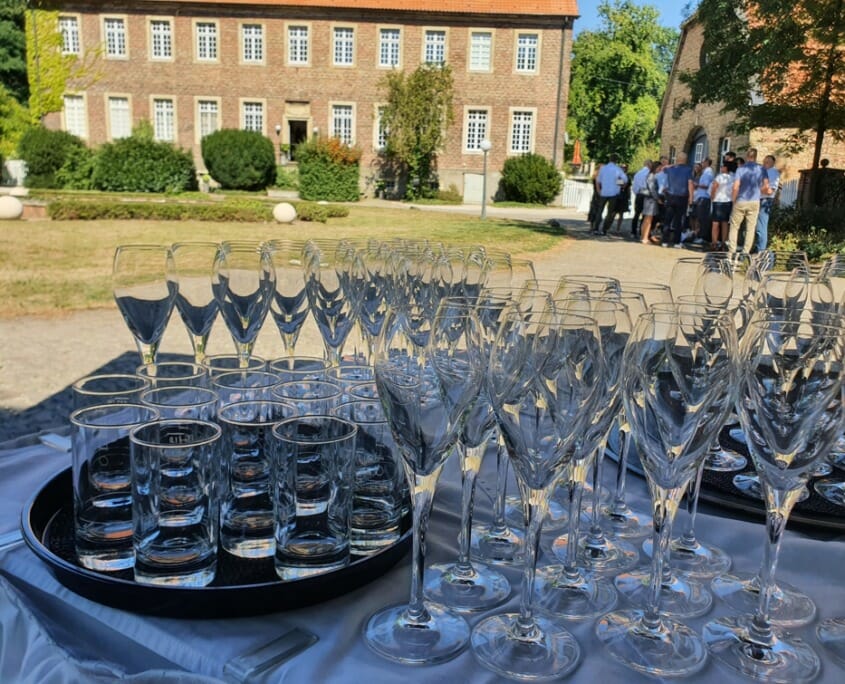 Sekt zur Hochzeit Haus Venne Drehnsteinfurt